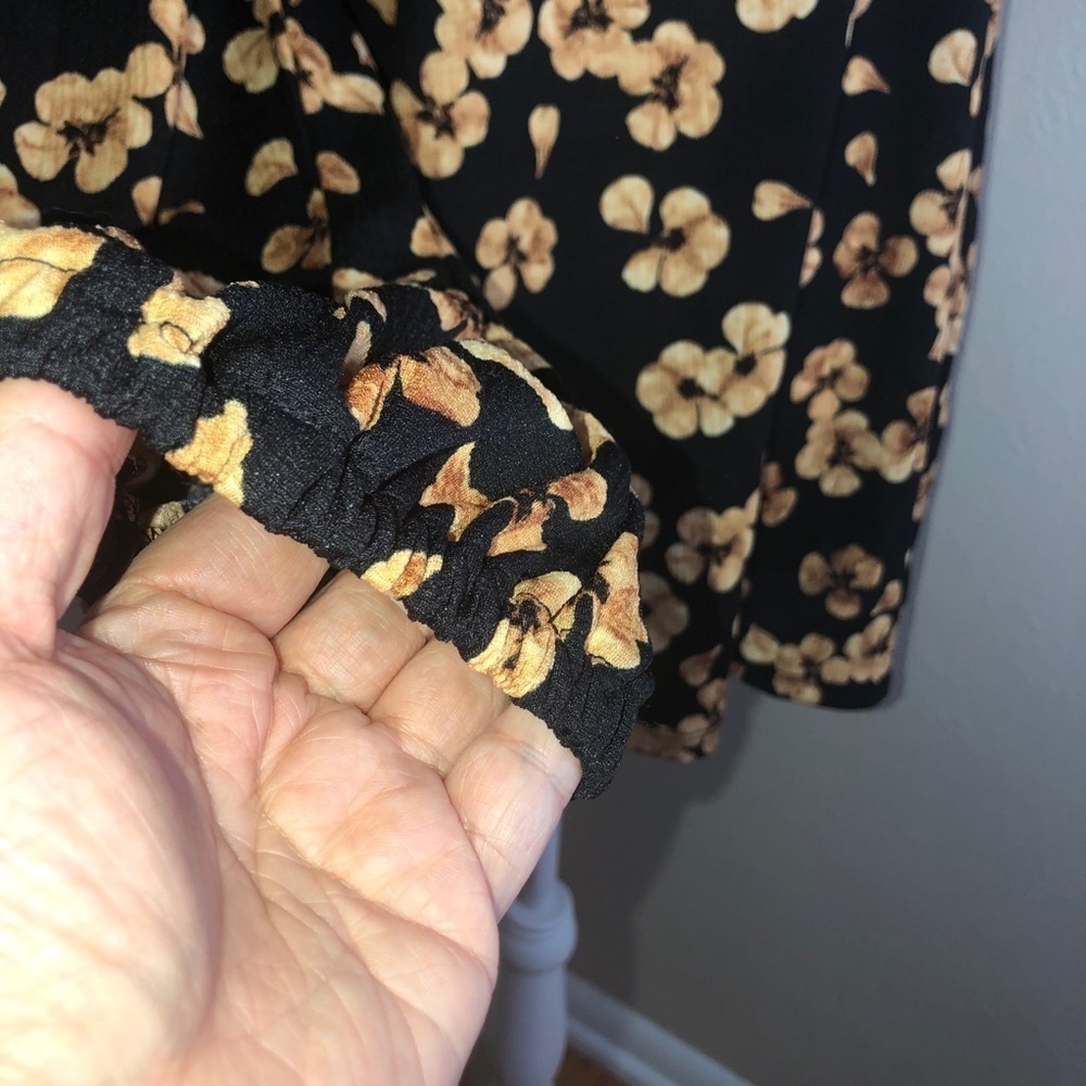 NWT AVA & VIV Stretch Black Floral Print Long Sleeve Top Sz 1X - Picture 6 of 9